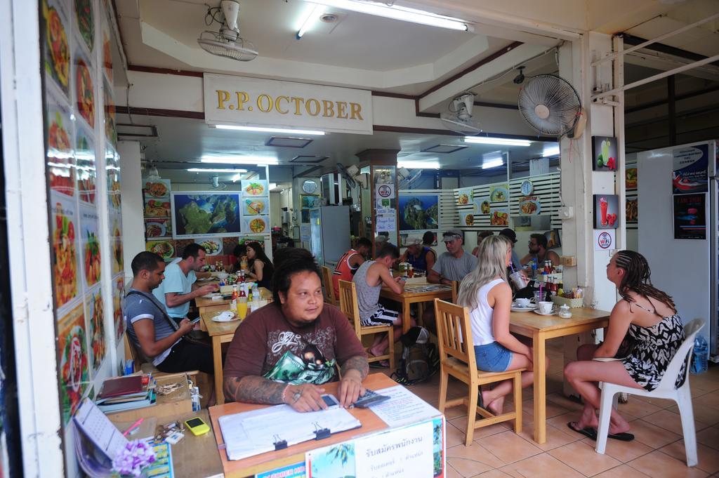 October Hostel Phi Phi Don Exterior photo